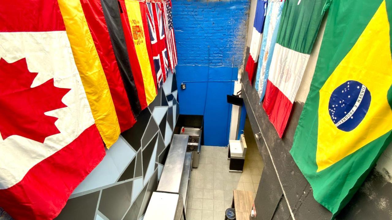 ルーミーズ ホステル コンデサ メキシコシティ エクステリア 写真