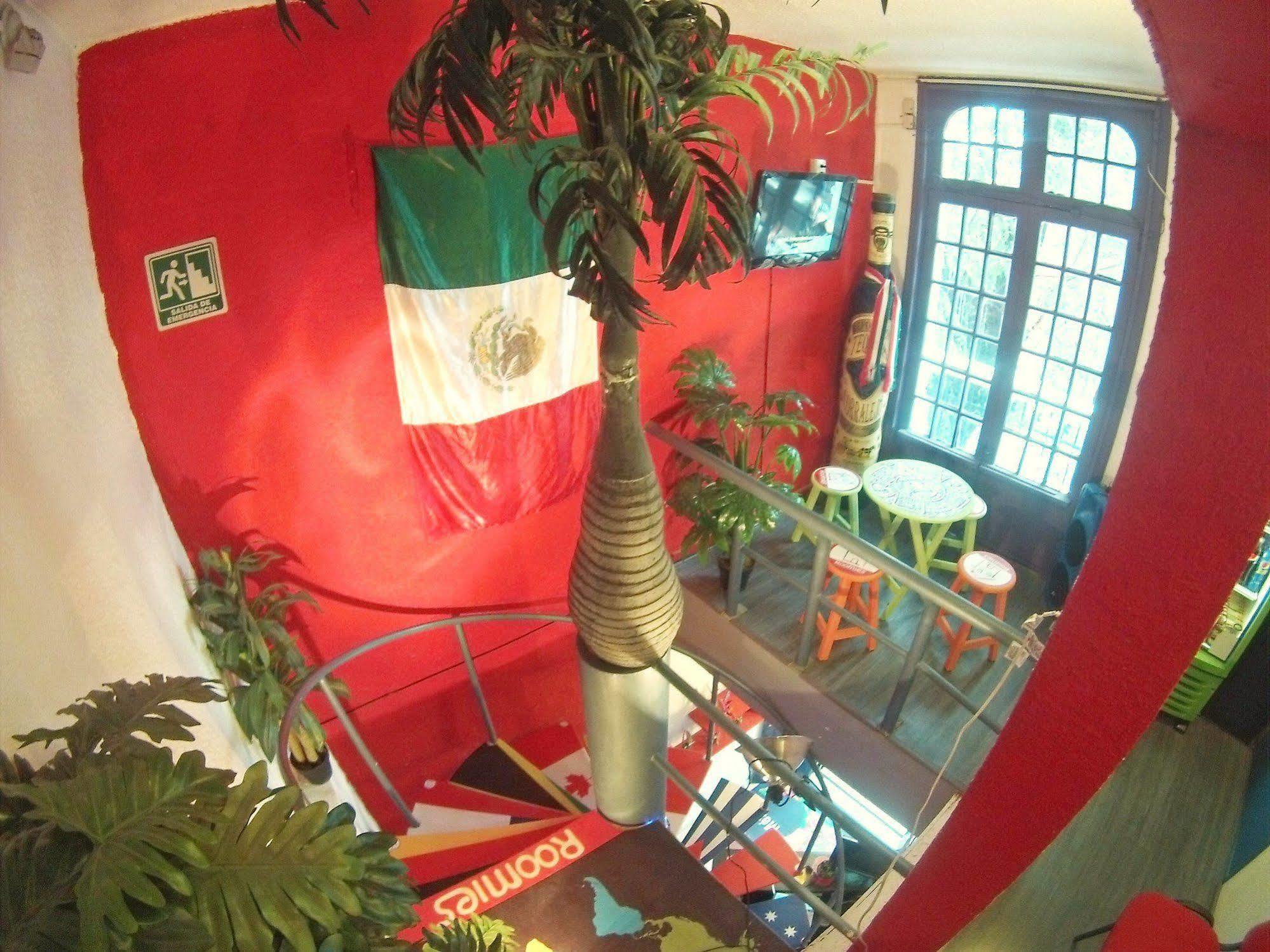 ルーミーズ ホステル コンデサ メキシコシティ エクステリア 写真